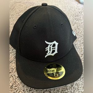 Fitted Hat, Size 7 1/2, Never Worn, Black with White
